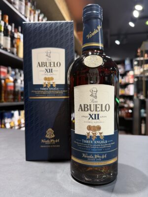 Abuelo Three Angels
